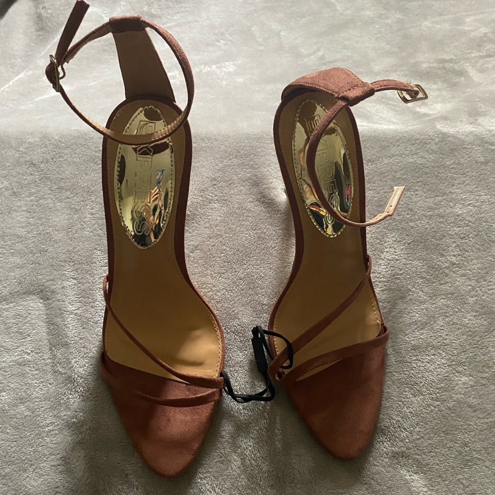 Express Elegant Brown Strappy Heels new size 9 - Picture 2 of 11